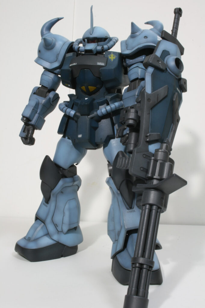 バンダイMG (1/100) グフカスタム