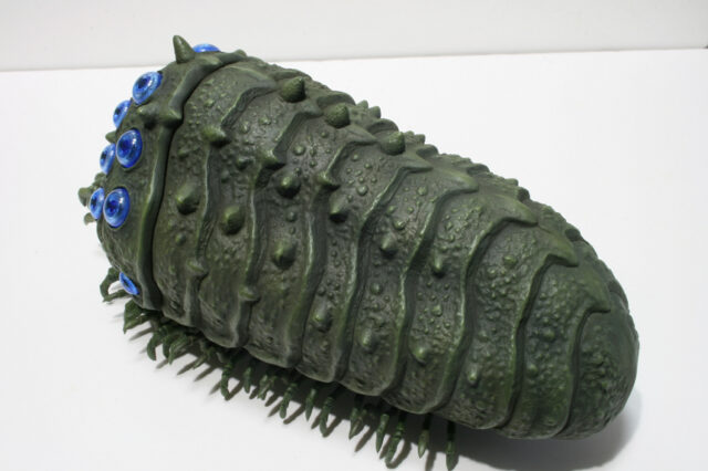 王蟲完成バック2-