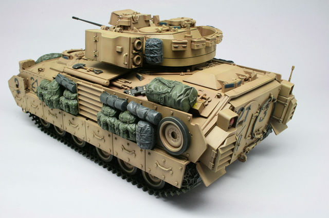 M2A2ブラッドレー