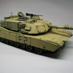 タミヤ(1/35)　M1A2　エイブラムス戦車