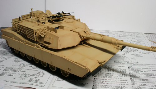 タイヤ(1/35)エイブラムス