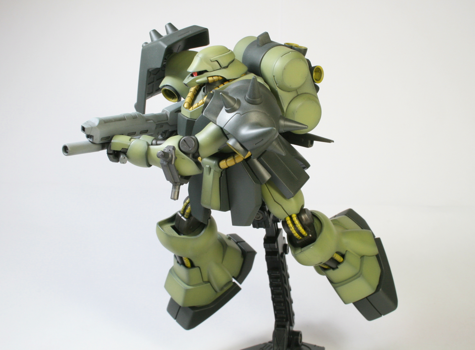 バンダイ HG（1/144） ギラ・ドーガ｜1/144の密度感を高める塗装レシピ