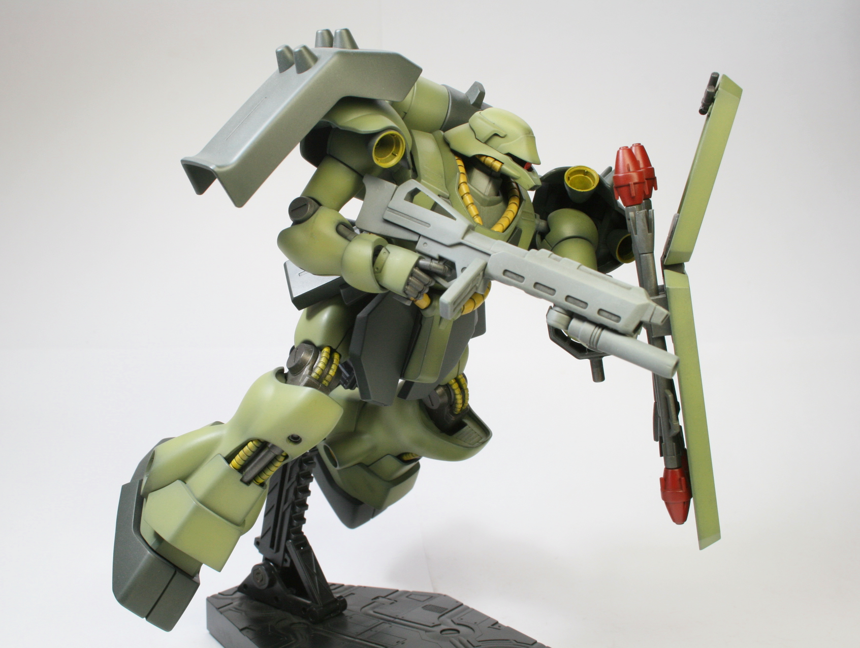 バンダイ HG（1/144） ギラ・ドーガ｜1/144の密度感を高める塗装レシピ